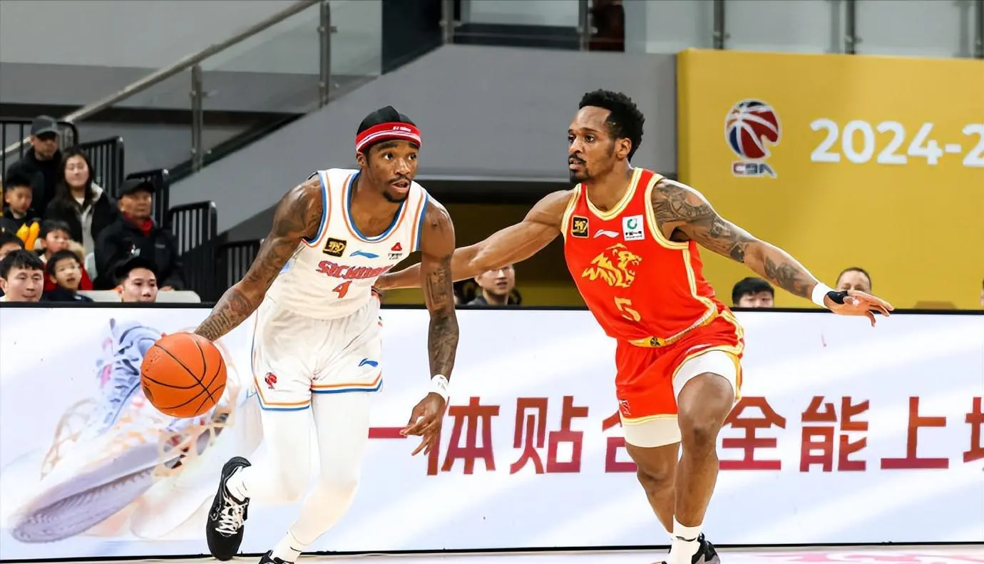 对阵浙江轰 对阵浙江轰