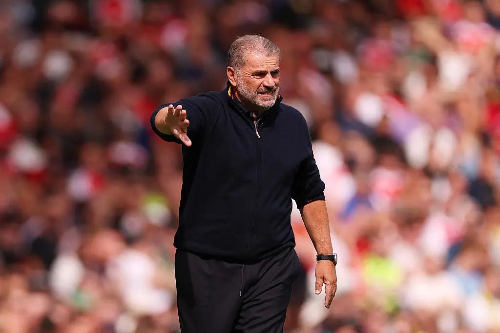 个很难踢的, 几个月