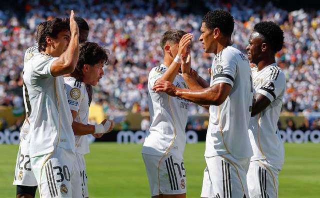 场少打一人 场少打一人