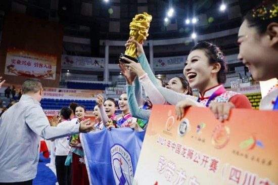 院彩带龙队, 热潮涌动全